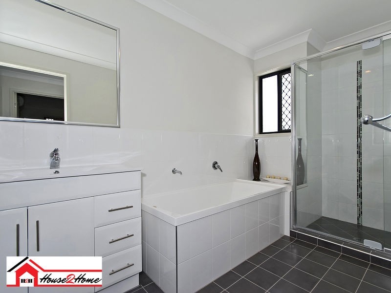 5B Ravensthorpe Street, Ormeau QLD 4208