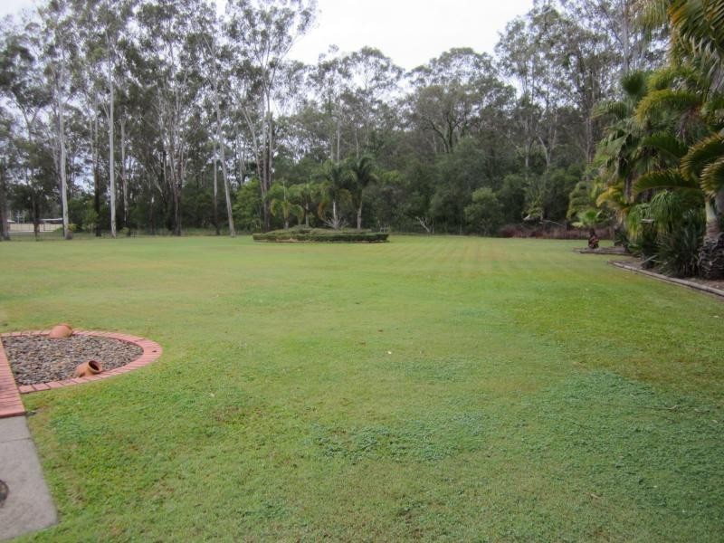Yatala QLD 4207