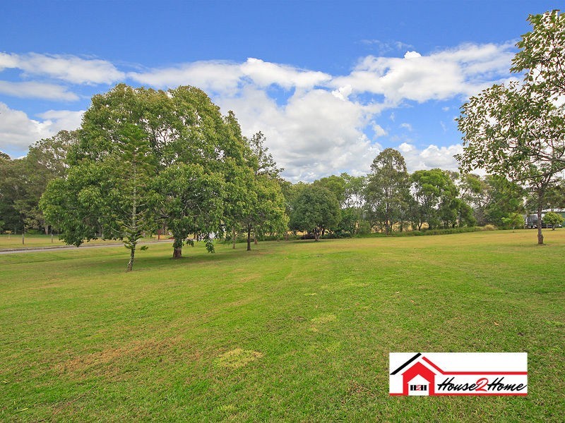 24 Belair Drive, Yatala QLD 4207
