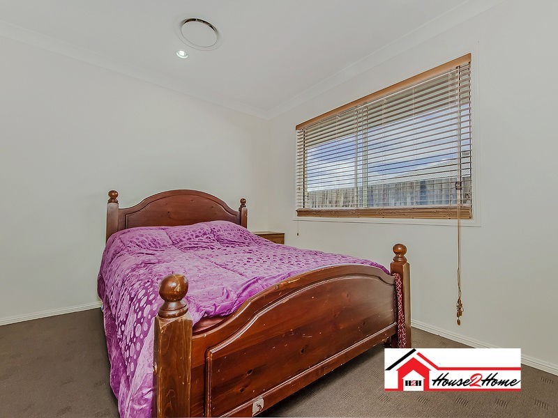30 Paris Parade, Ormeau QLD 4208