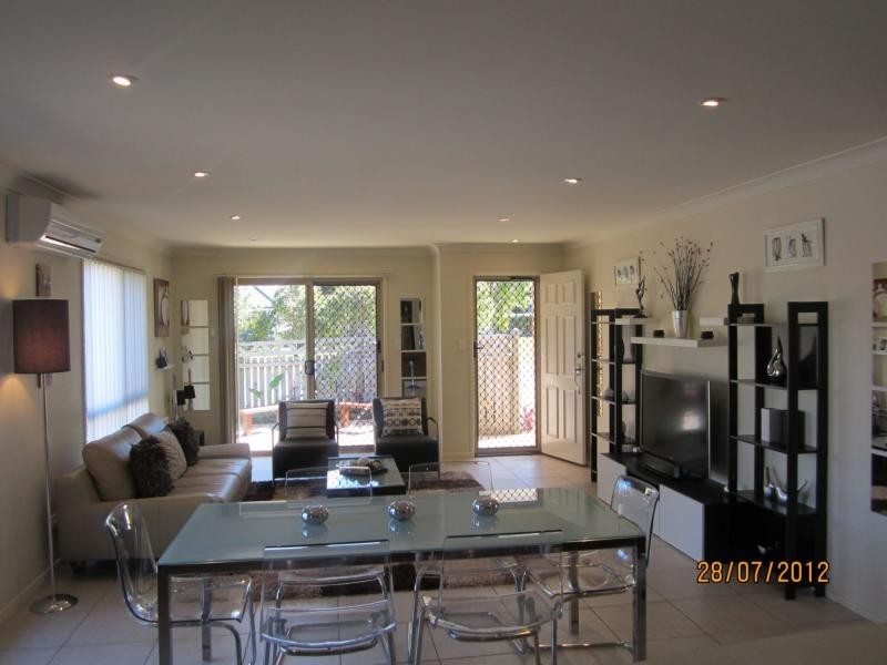 66 Halfway Drive, Ormeau QLD 4208