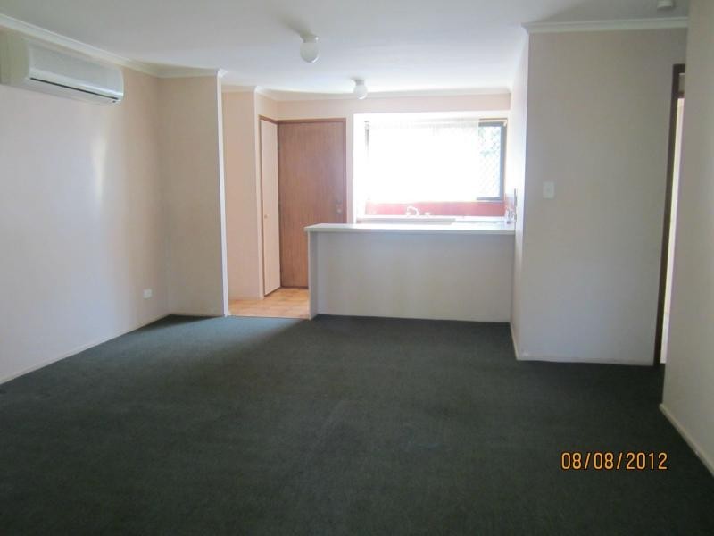 4/12 Albert Street, Eagleby QLD 4207