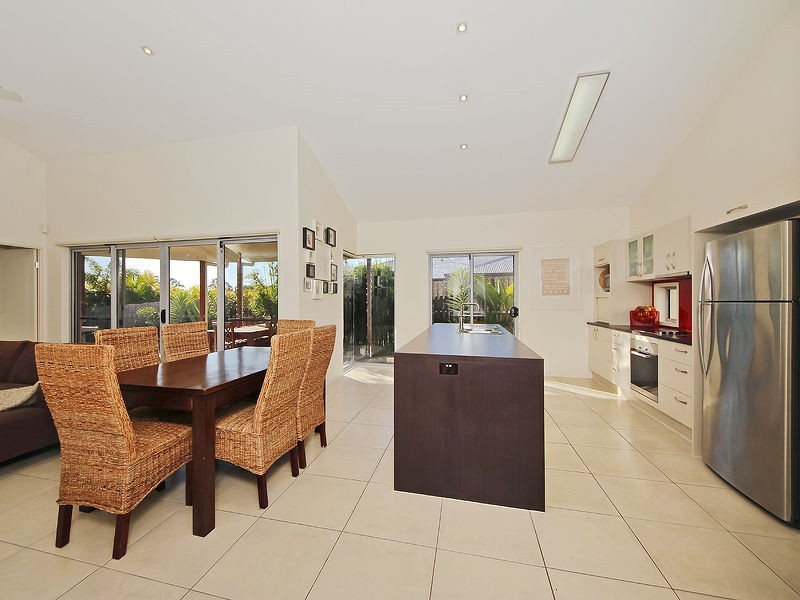 22 Emmaville Crescent, Ormeau QLD 4208