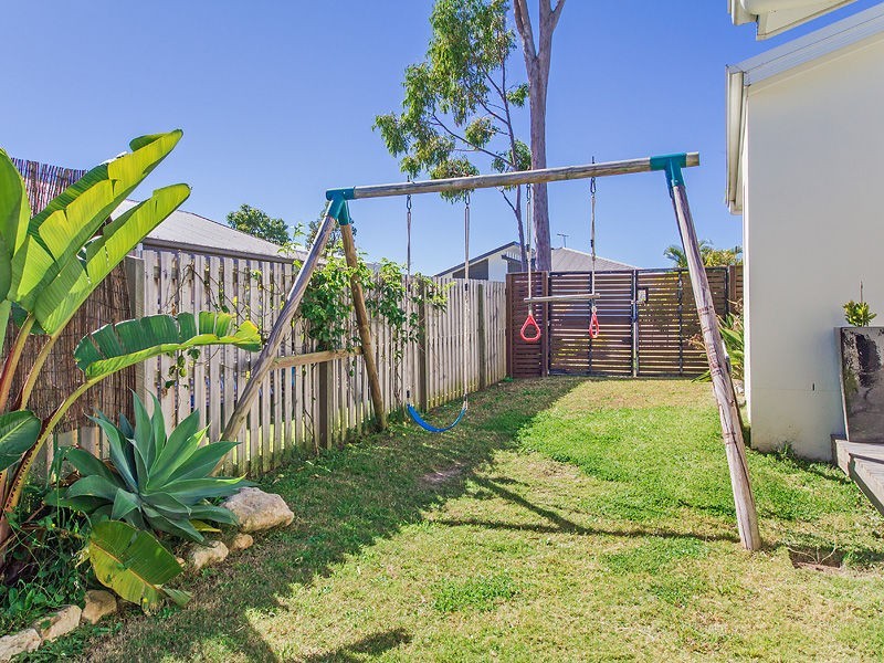 22 Emmaville Crescent, Ormeau QLD 4208