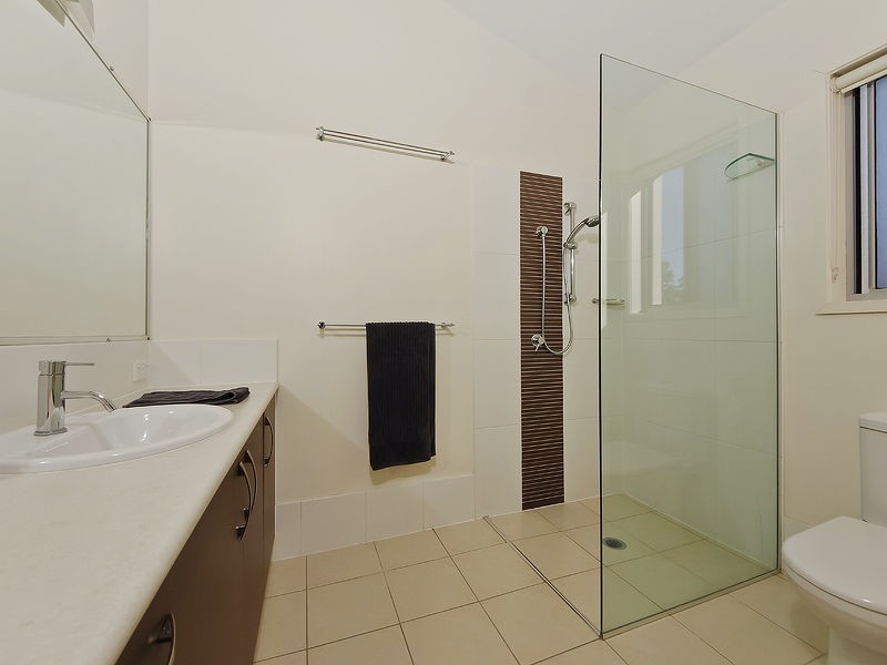 22 Emmaville Crescent, Ormeau QLD 4208