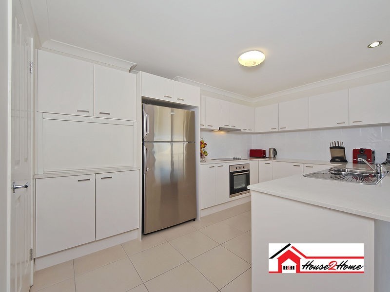 11 Olivevale Street, Ormeau QLD 4208