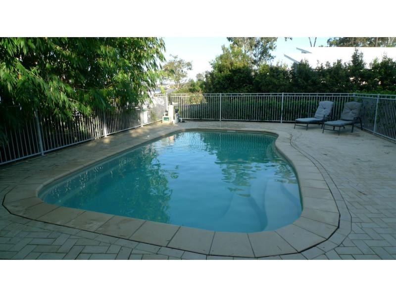 5 Peachester Close, Ormeau QLD 4208