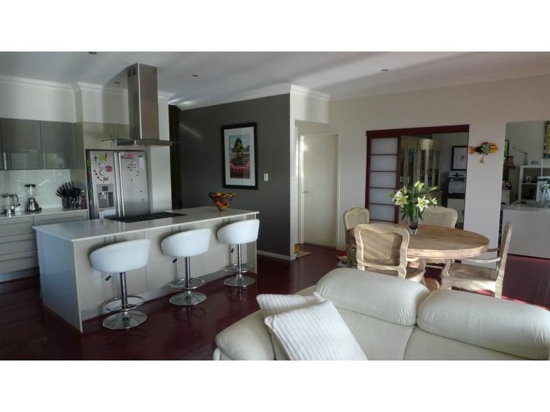 5 Peachester Close, Ormeau QLD 4208