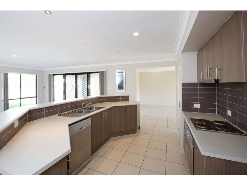 56 Summerlea Crescent, Ormeau QLD 4208