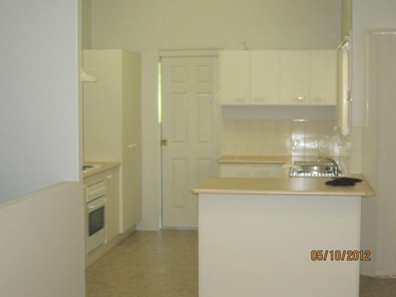 13 Tavuzzi Terrace, Edens Landing QLD 4207