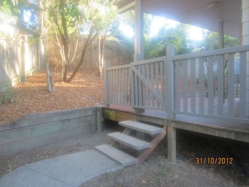 13 Tavuzzi Terrace, Edens Landing QLD 4207