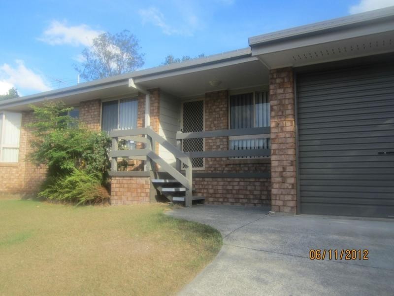 13 Tavuzzi Terrace, Edens Landing QLD 4207