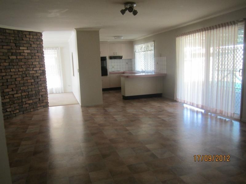 19 Merrow Street, Mount Warren Park QLD 4207