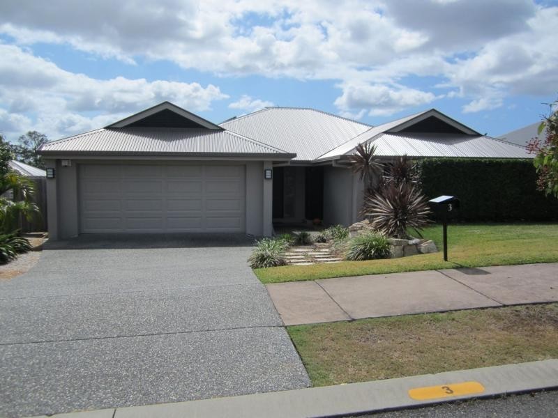 3 Lilyvale Crescent, Ormeau QLD 4208