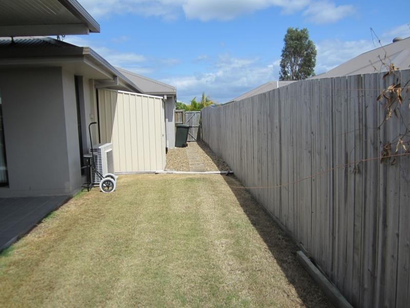 3 Lilyvale Crescent, Ormeau QLD 4208