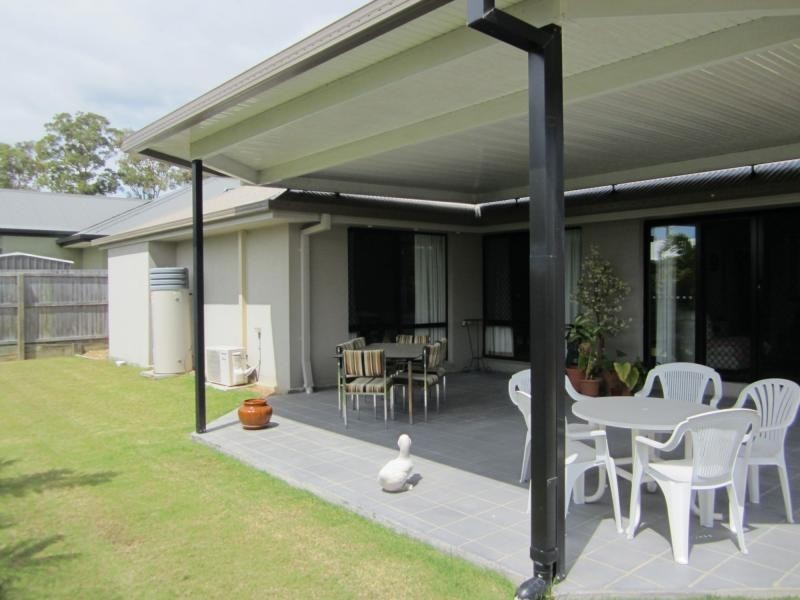 3 Lilyvale Crescent, Ormeau QLD 4208