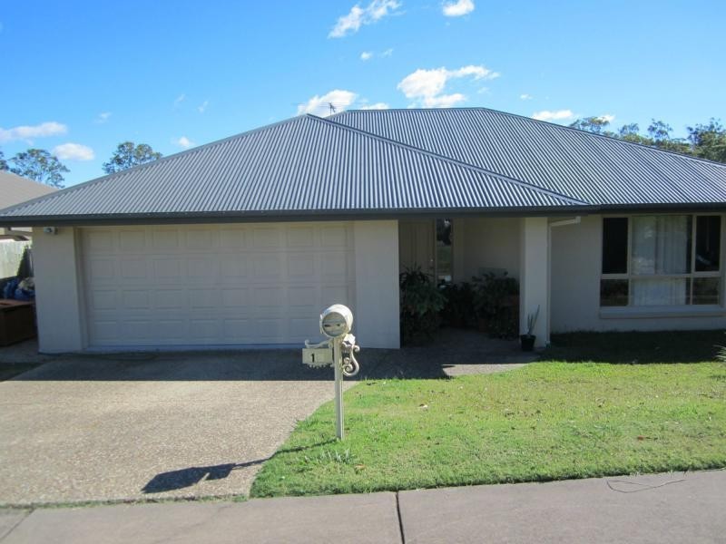 12 Lauradale Crescent, Ormeau QLD 4208