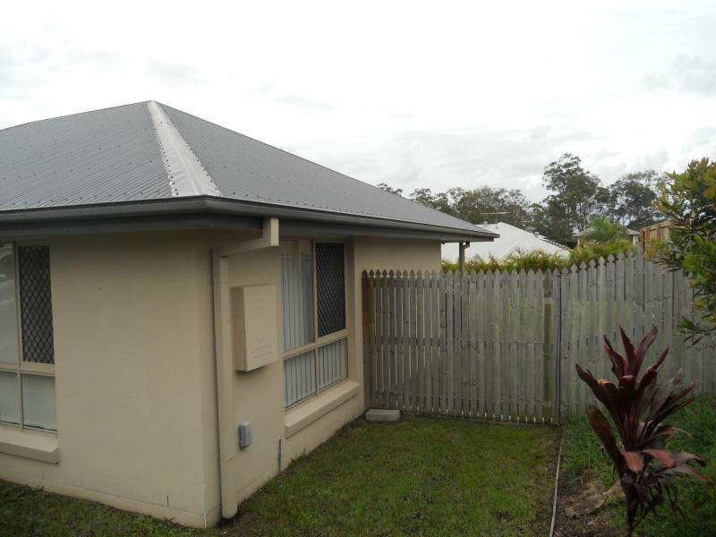 12 Lauradale Crescent, Ormeau QLD 4208