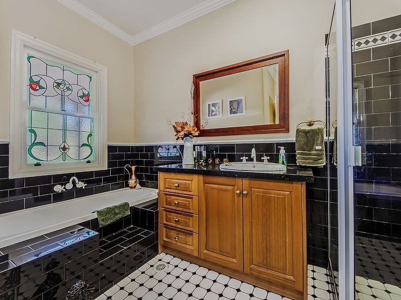 38 Sears Road, Yatala QLD 4207