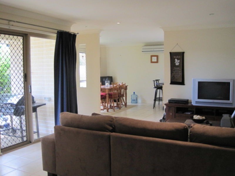 1/82 Doolan Street, Ormeau QLD 4208