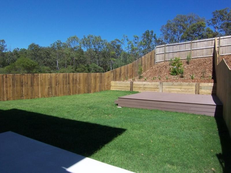 2/39 Bull Road, Pimpama QLD 4209