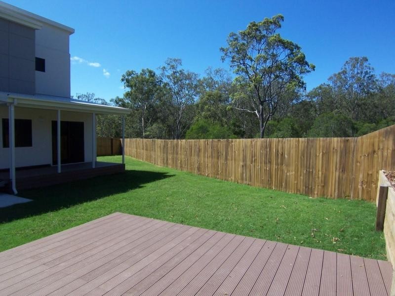 2/39 Bull Road, Pimpama QLD 4209