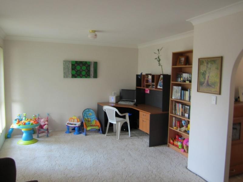 6 Jessie Crescent, Bethania QLD 4205