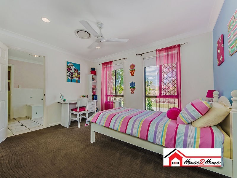27 Belair Drive, Yatala QLD 4207