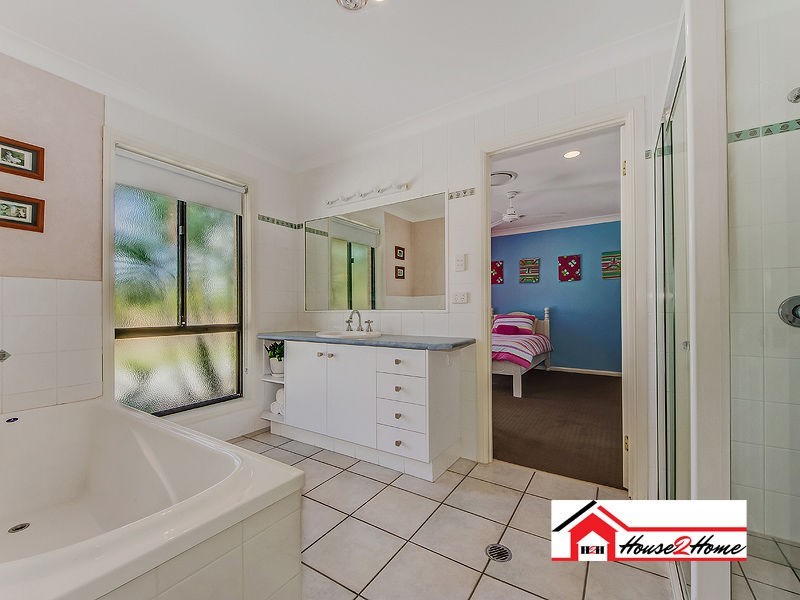 27 Belair Drive, Yatala QLD 4207