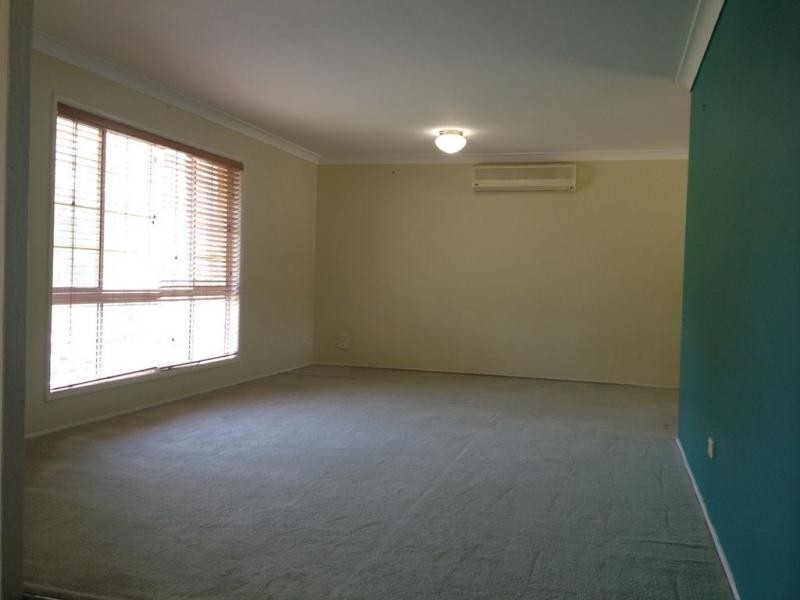 16 Bennelong Drive, Beenleigh QLD 4207