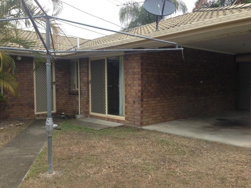 3 Sandra Anne, Edens Landing QLD 4207