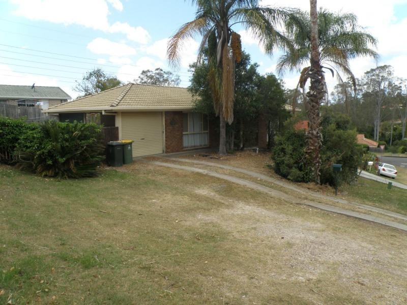 3 Sandra Anne, Edens Landing QLD 4207