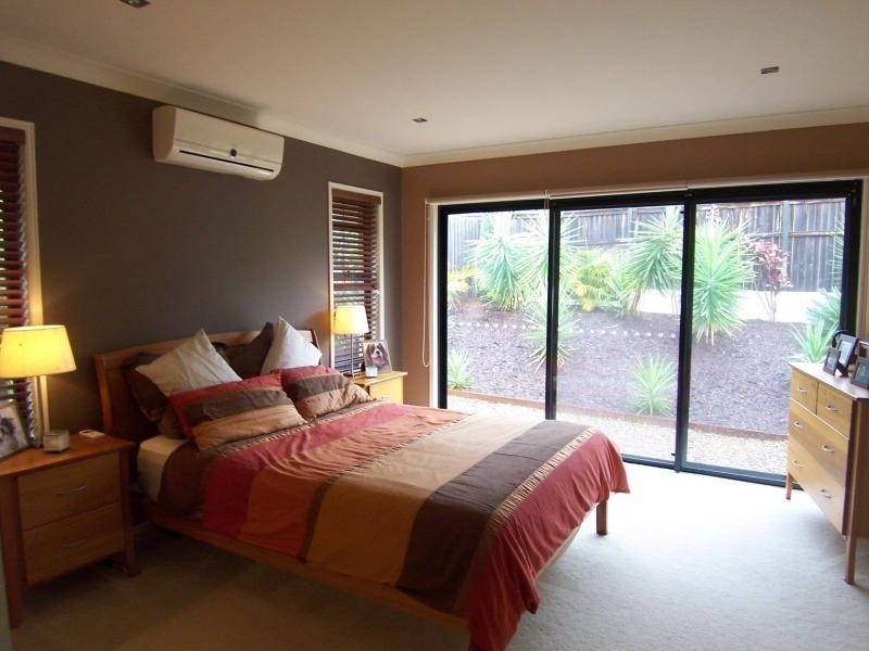 9 Lauradale Crescent, Ormeau QLD 4208