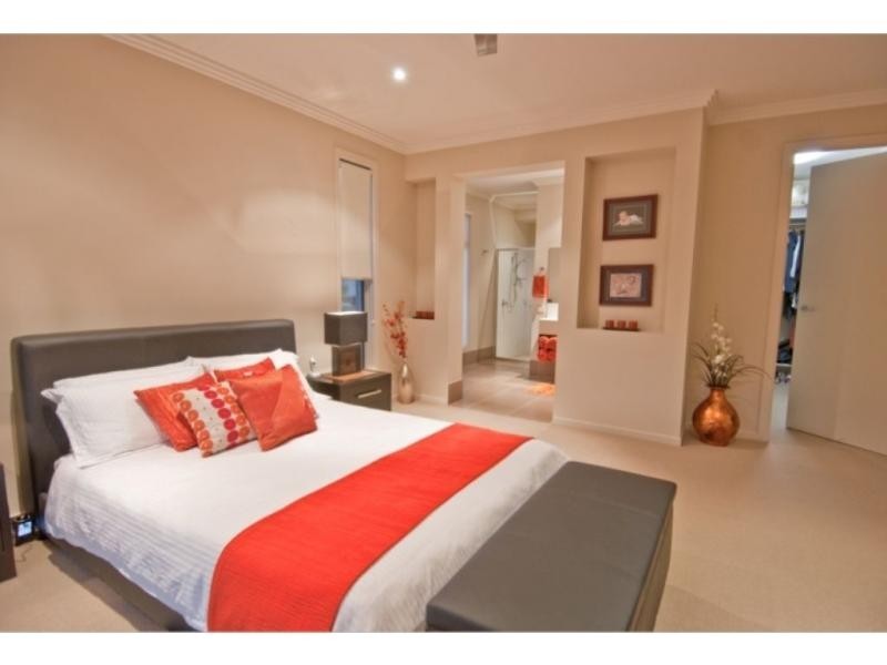 44 Lauradale Crescent, Ormeau QLD 4208