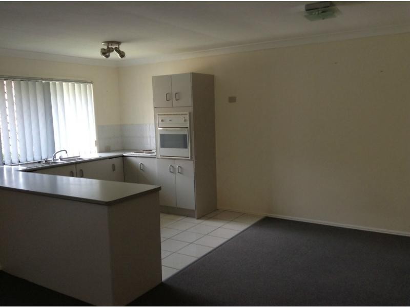18/15 Lane Court, Mount Warren Park QLD 4207