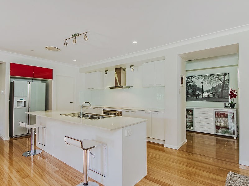 94 Guara Grove, Pimpama QLD 4209