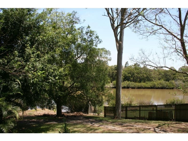 2 Kiewa Drive, Loganholme QLD 4129