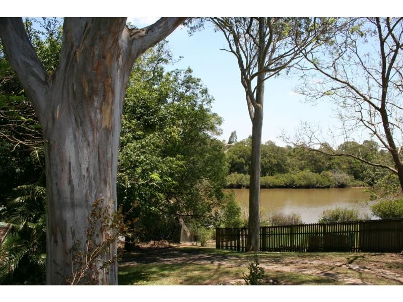 2 Kiewa Drive, Loganholme QLD 4129