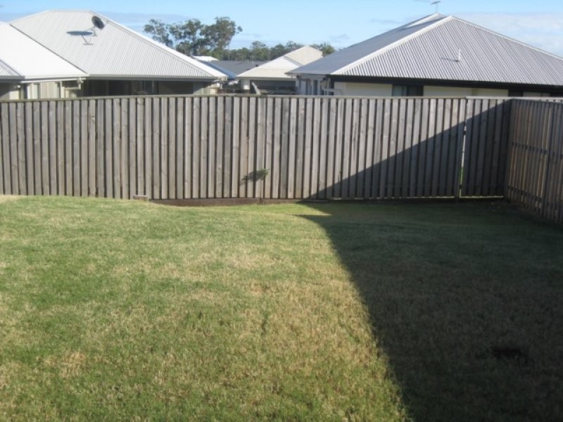 25 Hazelmere Crescent, Ormeau QLD 4208