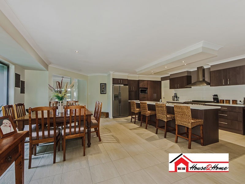 81 Maidenwell Road, Ormeau QLD 4208