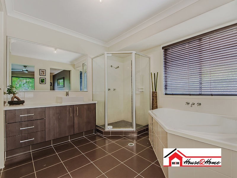 81 Maidenwell Road, Ormeau QLD 4208