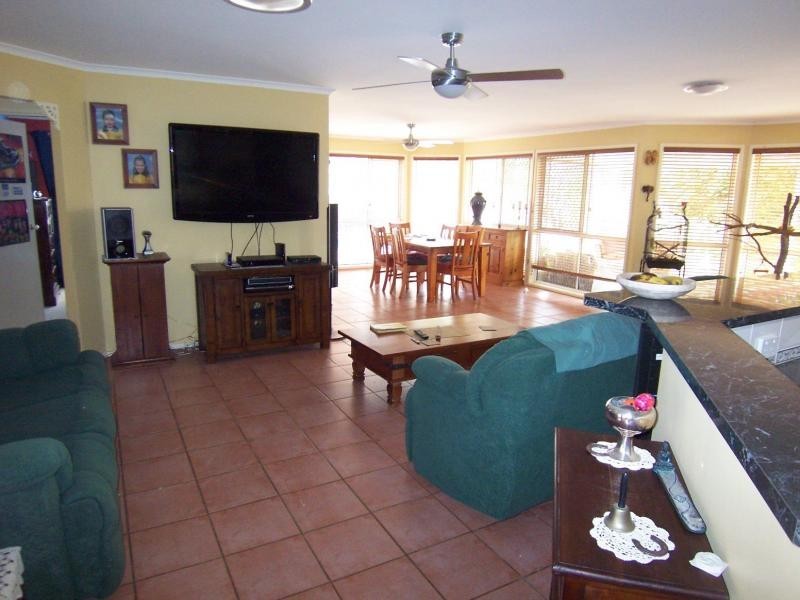 15 Johnson Parade, Ormeau Hills QLD 4208