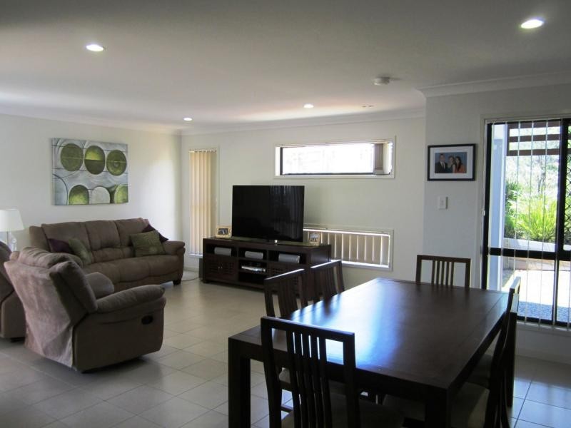 5A Ravensthorpe Street, Ormeau QLD 4208