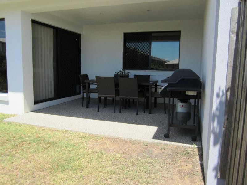 5A Ravensthorpe Street, Ormeau QLD 4208