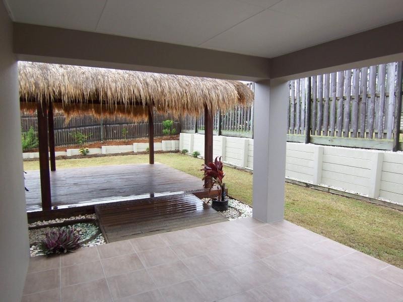 4 Raynuha Court, Ormeau QLD 4208