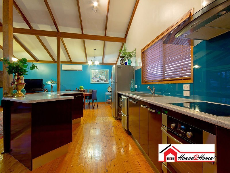 41 Warana Avenue, Steiglitz QLD 4207