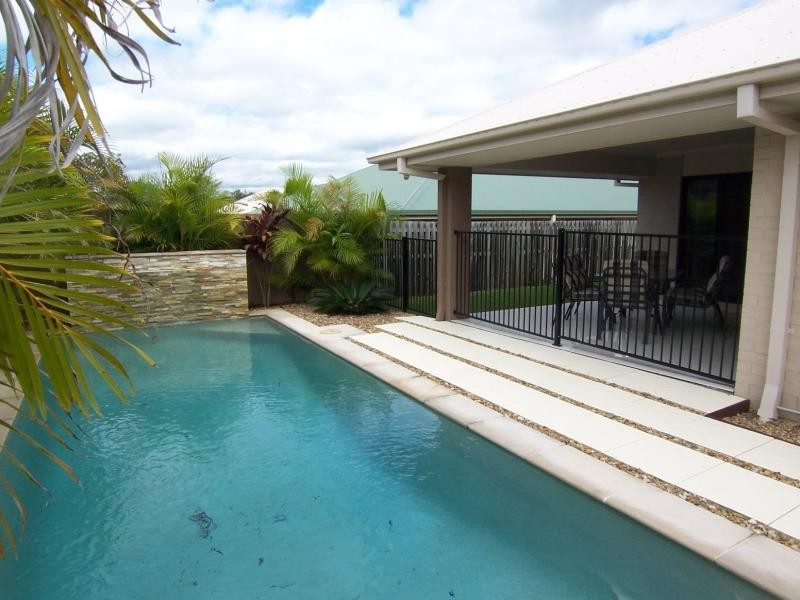 9 Lauradale Crescent, Ormeau QLD 4208