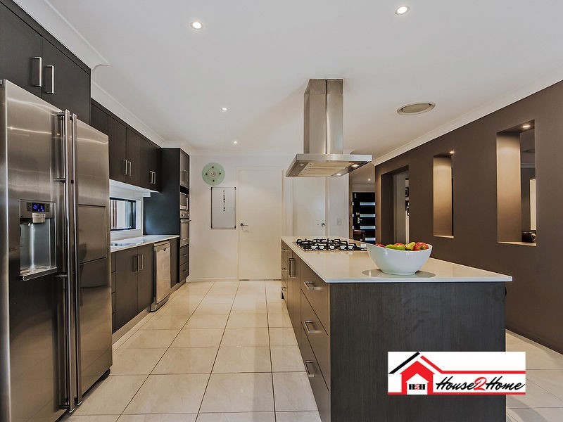 27 Olivevale Street, Ormeau QLD 4208