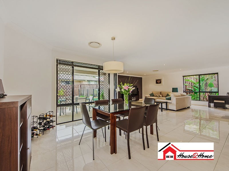 27 Olivevale Street, Ormeau QLD 4208