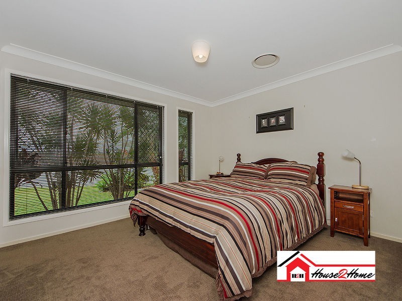 27 Olivevale Street, Ormeau QLD 4208